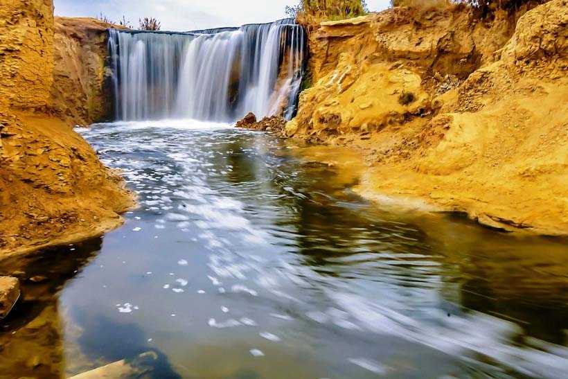 Private Full-Day Fayoum Oasis and Waterfalls of Wadi El-Rayan Tour from Cairo