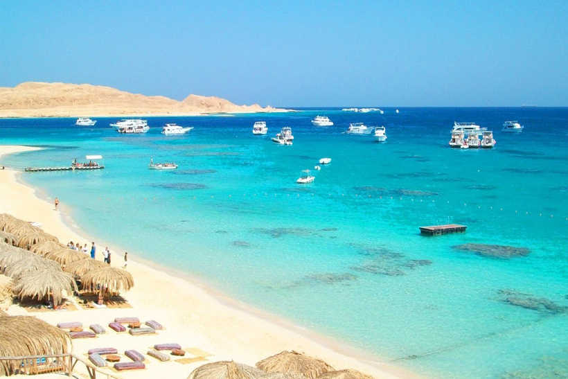 Magawish and Giftun Islands Full-Day Snorkeling Trip